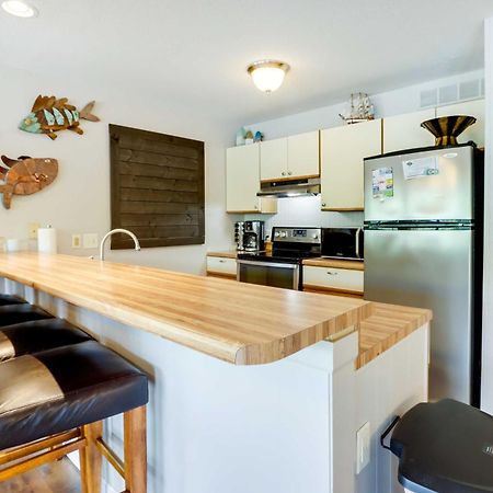 Lakefront Osage Beach Condo With Community Pool エクステリア 写真