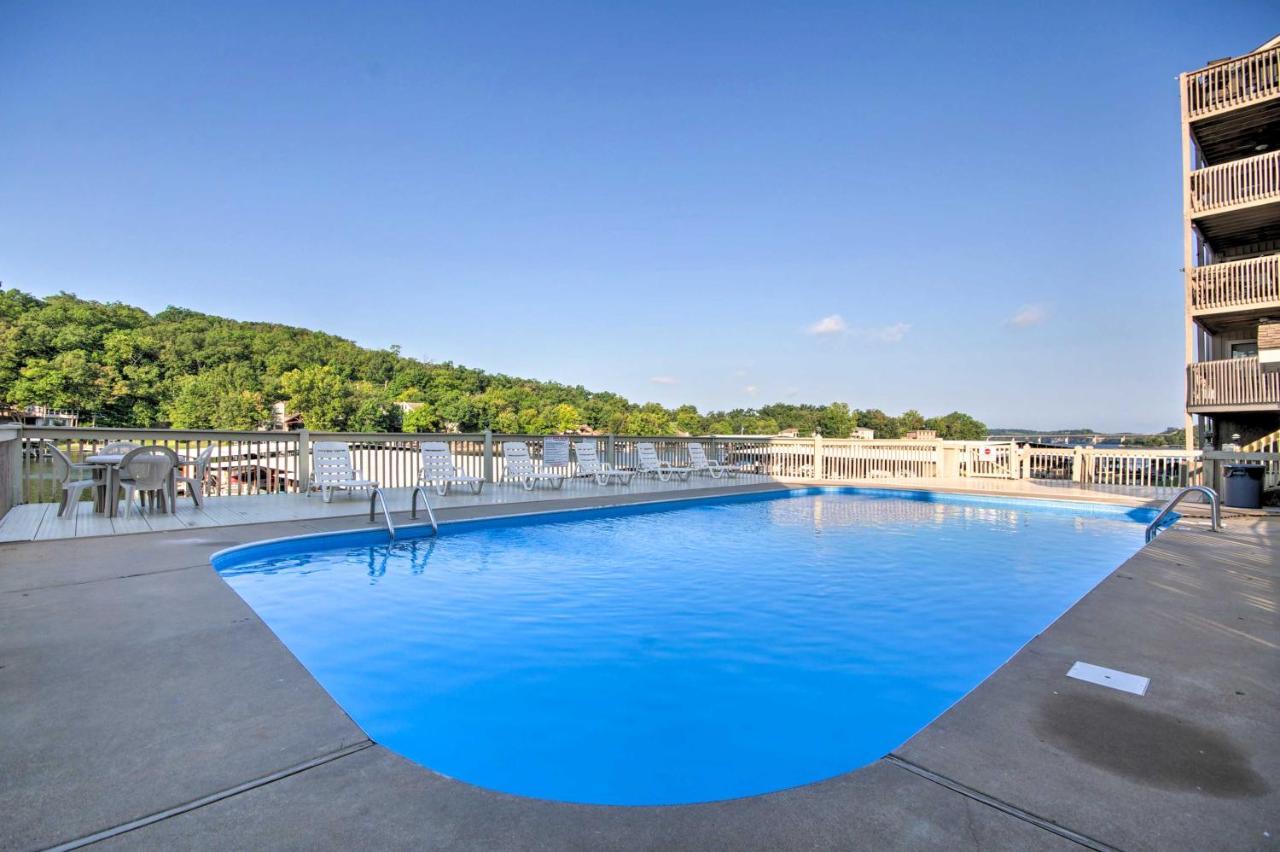 Lakefront Osage Beach Condo With Community Pool エクステリア 写真